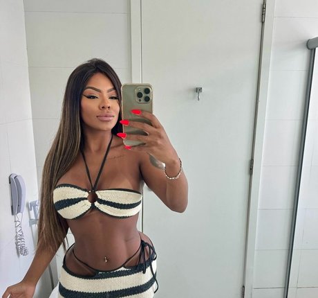Nacktes geleaktes OnlyFans-Foto von Jessica Apolinario