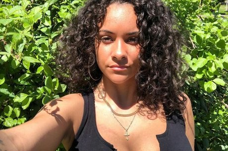 Nicole A Foster