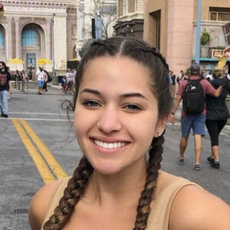 Alaston vuotanut OnlyFans-kuva Annie Nieto