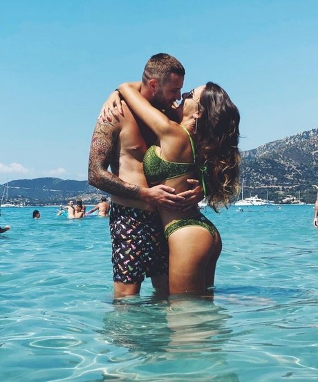 Naken lekkede OnlyFans-bilde av Cleo Bracchi