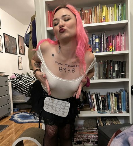 Photo nue de fuite OnlyFans de Eviicherub