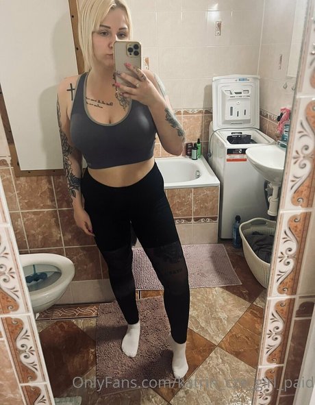 Katrin_cze_girl_paid