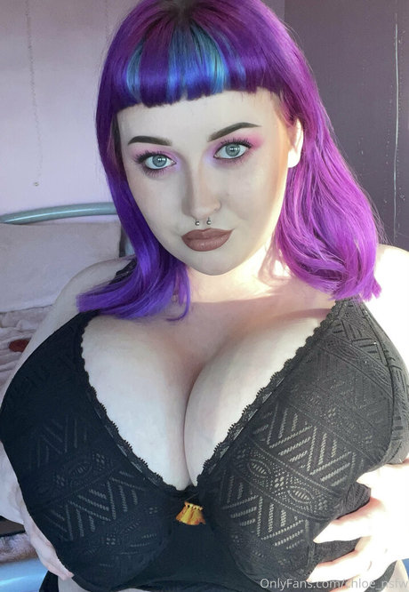 Chloensfw