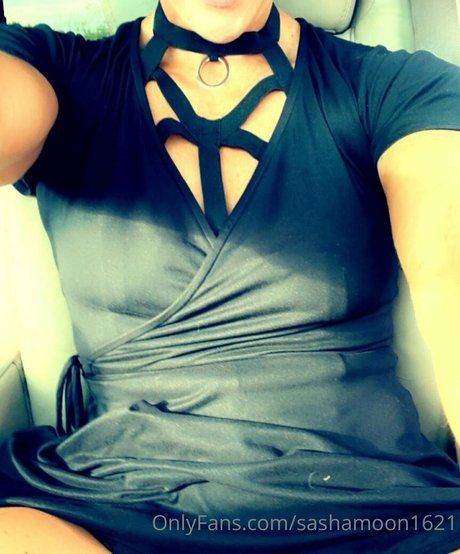 Nahá fotka uniklých OnlyFans od Sashamoon1621