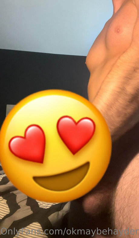 Обнаженная фотография утечки OnlyFans от Okmaybehayden