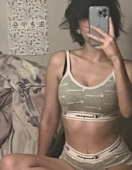 Leez  nude leaked OnlyFans photo