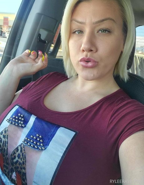 Ryleerabbit  nude leaked OnlyFans photo