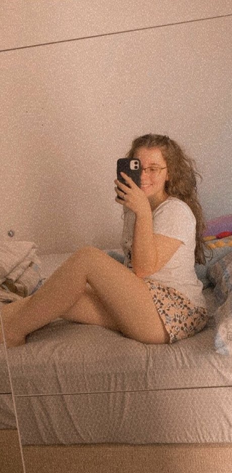 Naken läckt OnlyFans-bild av Julihcsgo
