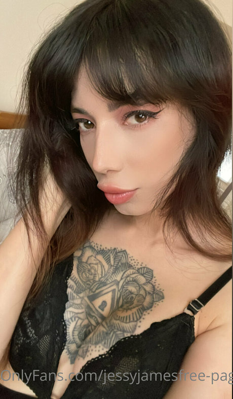 Nahá fotka uniklých OnlyFans od Jessyjamesfreepage