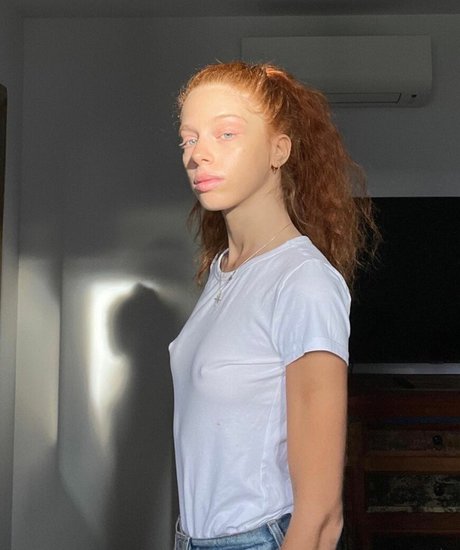Nahá fotka uniklých OnlyFans od Daniel Shtaiman