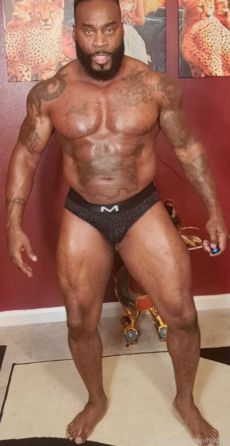 Naken läckt OnlyFans-bild av Toolsfreepage