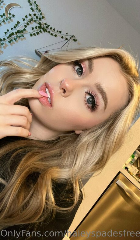 Nagie wyciekłe zdjęcie OnlyFans od Haleyspadesfree