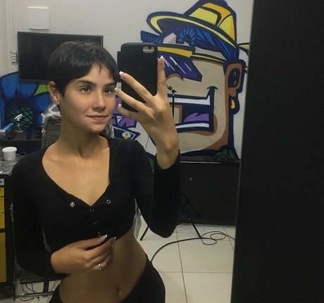 Isis Rodrigues