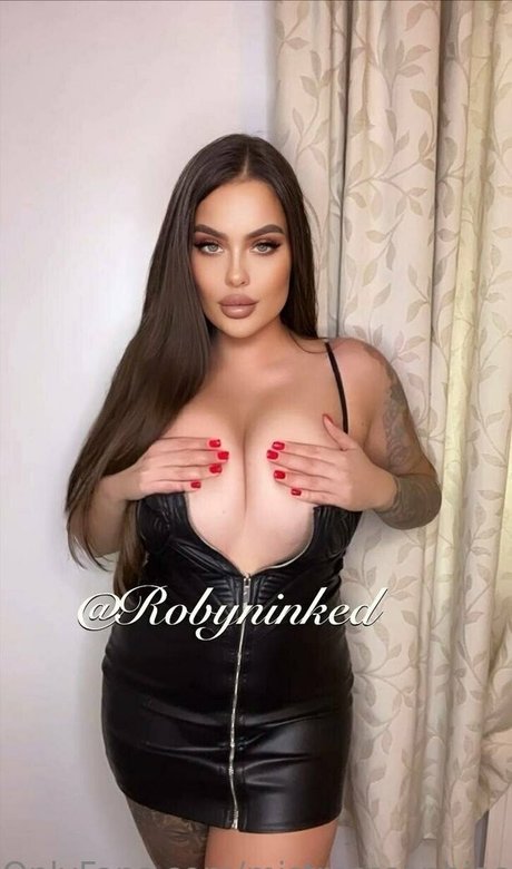 Mistresssophiasahara