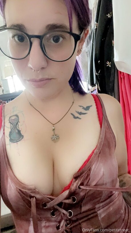 Petitetreat