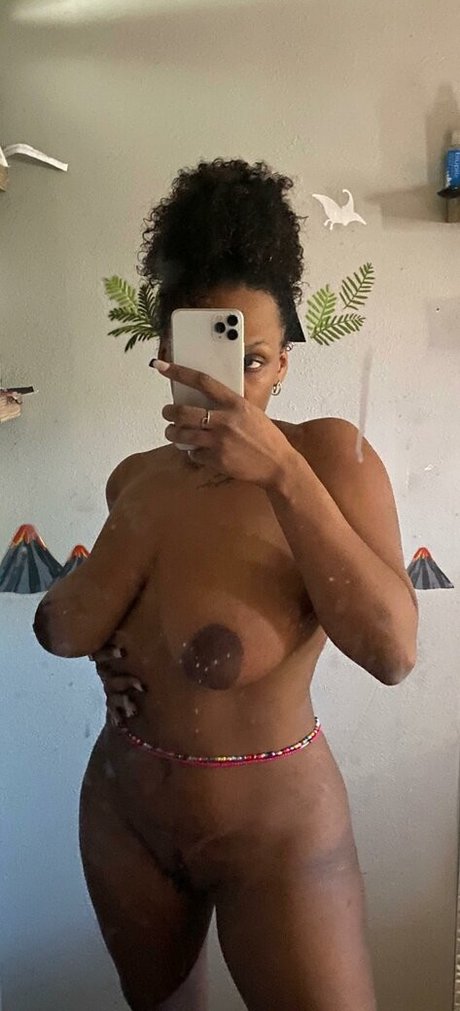 Nahá fotka uniklých OnlyFans od Whynotright7