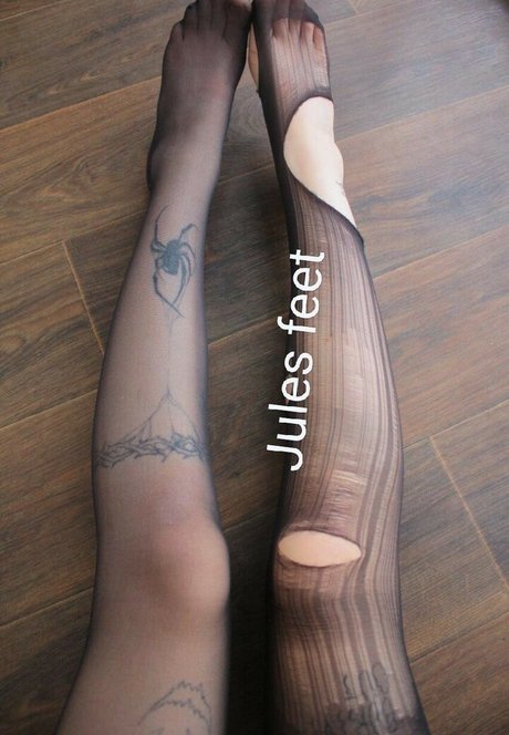 Jules Feet