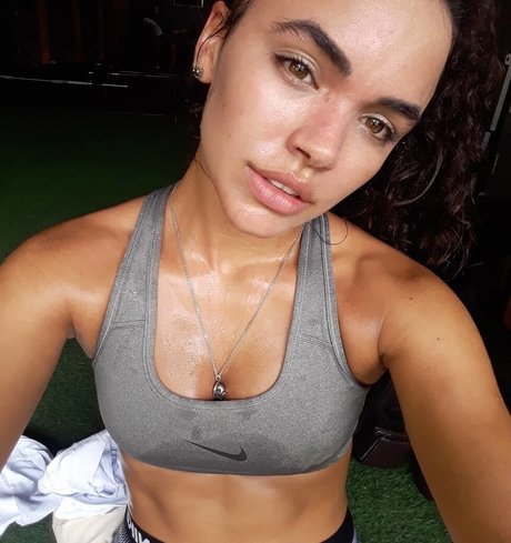 Foto di nudo di fuga di OnlyFans di Giovana Cordeiro