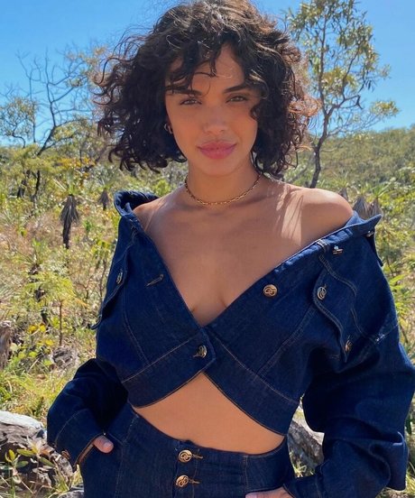 Giovana Cordeiro OnlyFans泄露裸照