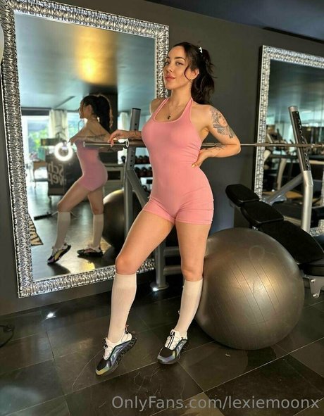 Lexiemoonx