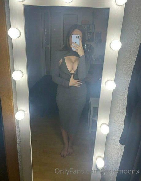 Lexiemoonx