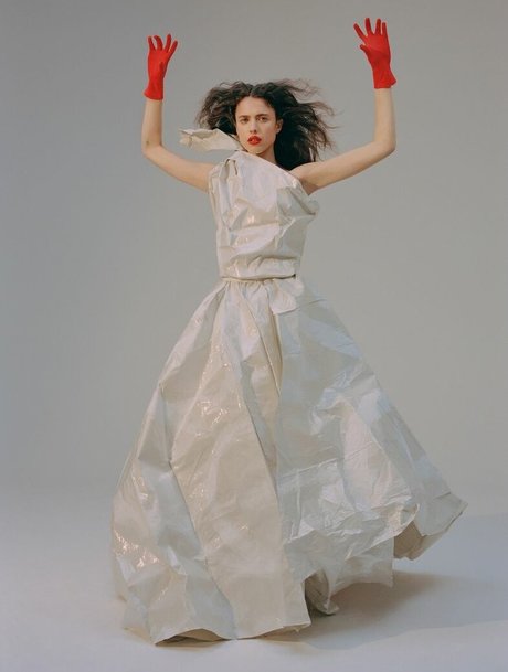 Margaret Qualley