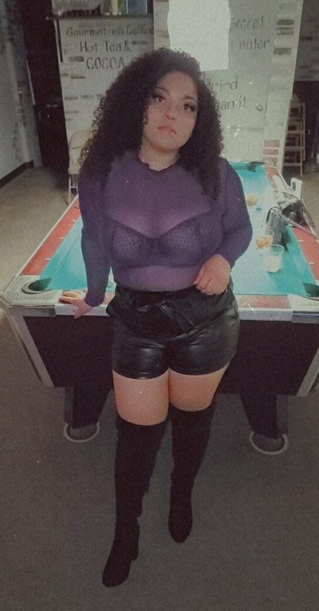 Naken läckt OnlyFans-bild av Hotlips