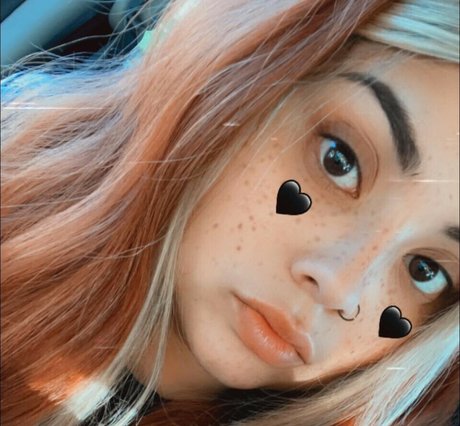 Emilyelixer OnlyFans