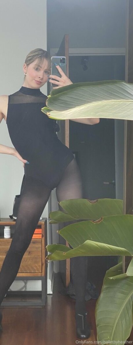 Обнаженная фотография утечки OnlyFans от Balletbyheather
