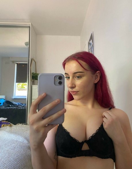 Nahá fotka uniklých OnlyFans od Maddie Meekxo