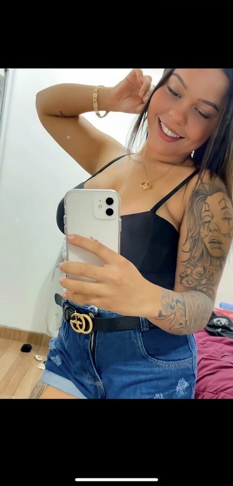 Naken lekkede OnlyFans-bilde av Ofcbea