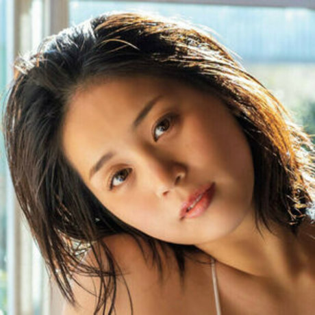 Nahá fotka uniklých OnlyFans od Miyabi Yamaoka