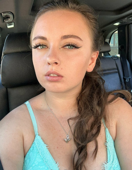 Nahá fotka uniklých OnlyFans od Miraclefree