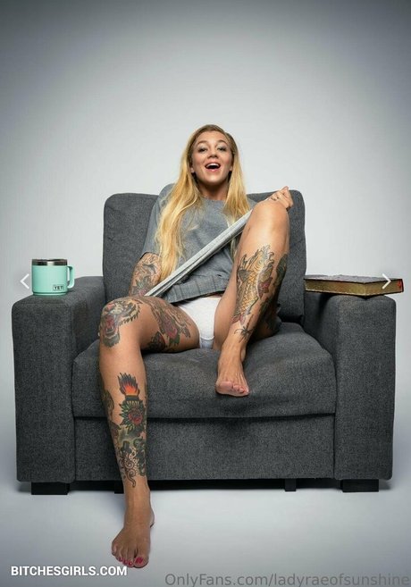 Alaston vuotanut OnlyFans-kuva Amanda Rae