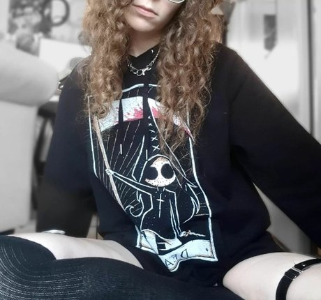 Porcelain Ghoul
