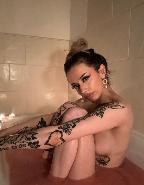 Mistresslilymay