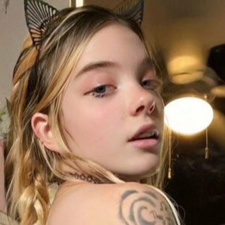 Nahá fotka uniklých OnlyFans od Mewlabbs