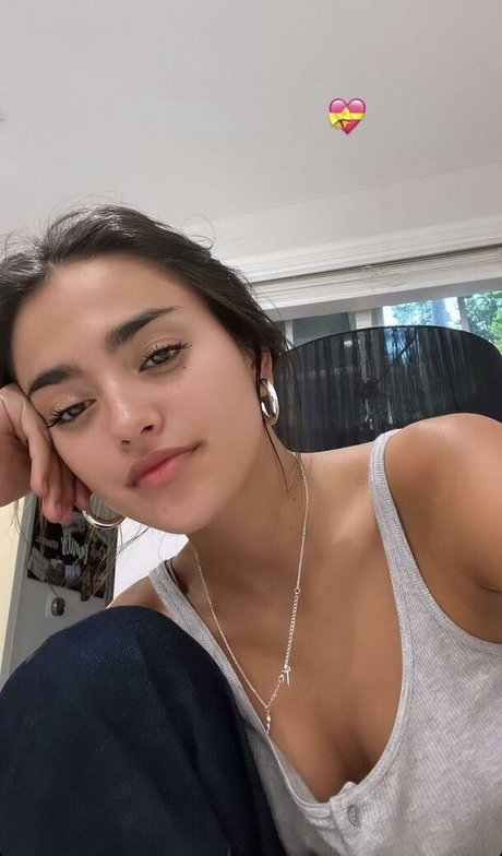 Naken lekkede OnlyFans-bilde av Maia Reficco