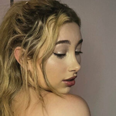Chloe May
