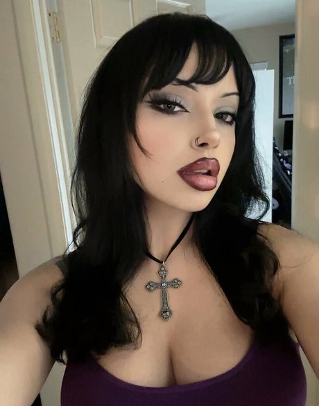 Naken lekkede OnlyFans-bilde av Vamppixiee