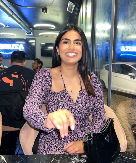 Tindy Kaur OnlyFans泄露裸照