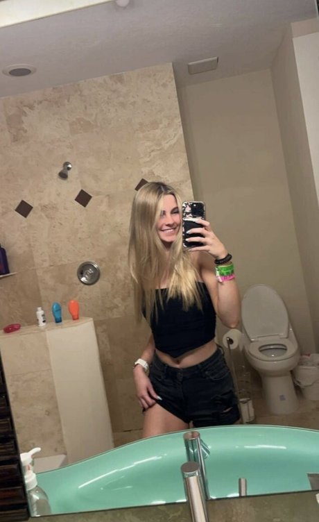 Itslexismith  nude leaked OnlyFans photo