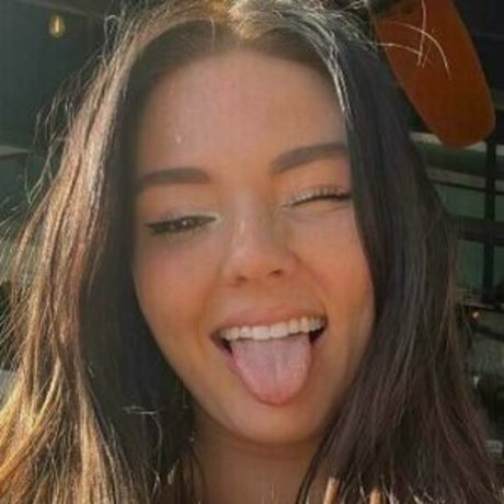 Alaston vuotanut OnlyFans-kuva Gabbiecarter00