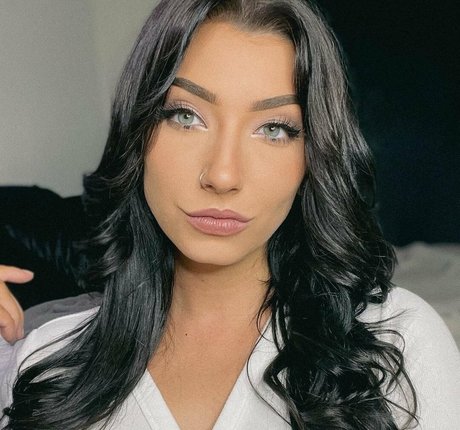 Nøgent lækket OnlyFans-billede af Taylor Kristine