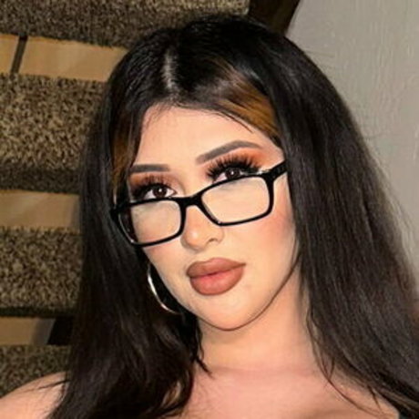 Naakte gelekte OnlyFans-foto van Lilianaheartsss