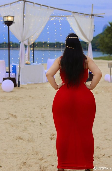 Naken läckt OnlyFans-bild av Pisheneva