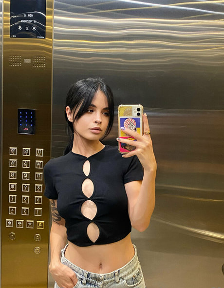 Karinasweety69