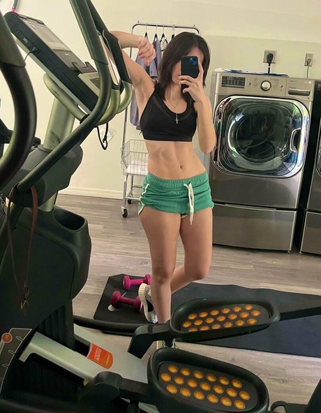Foto desnuda filtrada de OnlyFans de Dpsdeku