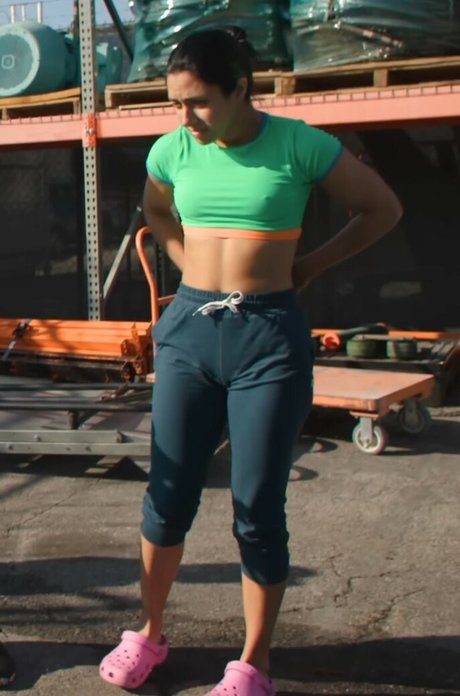 Michelle Khare