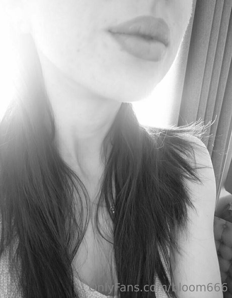 Bloom666  nude leaked OnlyFans photo